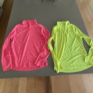 2 Women's Under Armour Loose Fit Heat Gear 1/4 Zip Long Sleeve Pullover Large